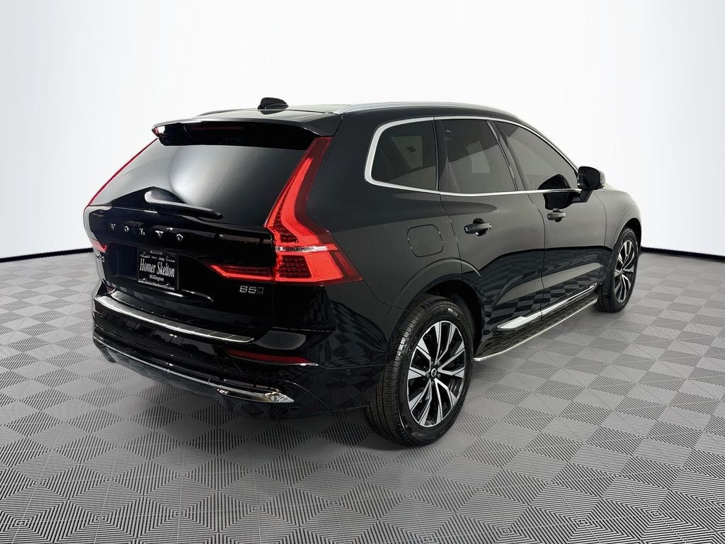 2023 Volvo XC60 B5 Plus Bright Theme