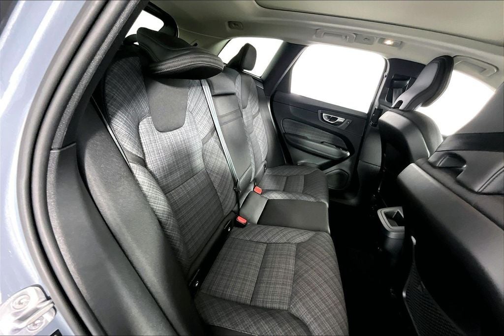 2024 Volvo XC60 B5 Core