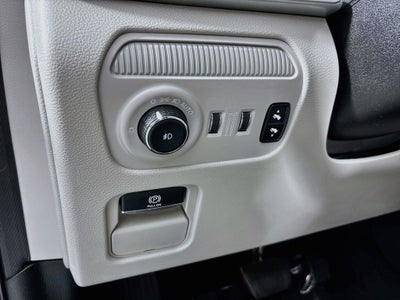 2024 Jeep Wagoneer Base