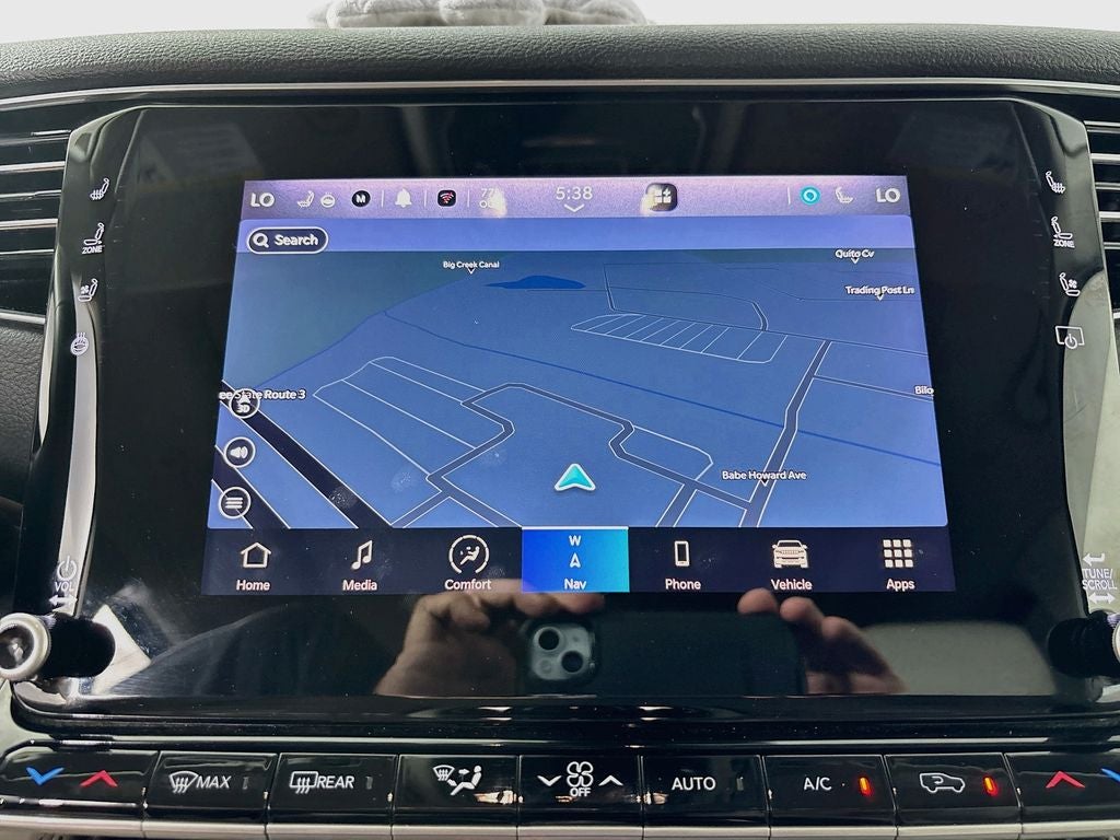 2024 Jeep Wagoneer Base