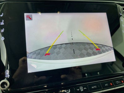 2024 Jeep Wagoneer Base
