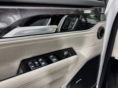2024 Jeep Wagoneer Base