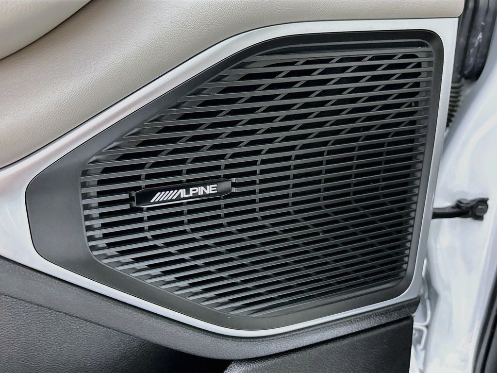 2024 Jeep Wagoneer Base