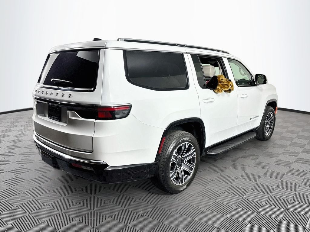 2024 Jeep Wagoneer Base