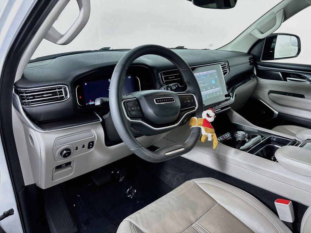 2024 Jeep Wagoneer Base