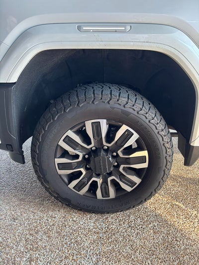2024 GMC Sierra 2500HD Denali Ultimate