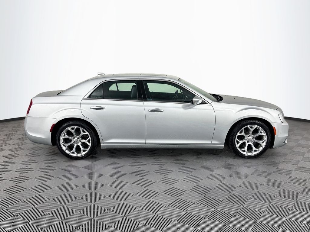 2019 Chrysler 300 C