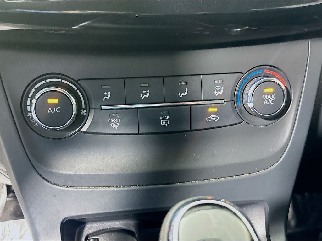 2016 Nissan Sentra SV