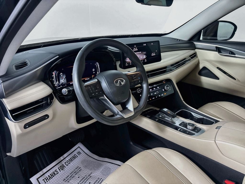 2023 INFINITI QX60 LUXE