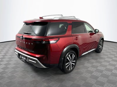 2024 Nissan Pathfinder Platinum