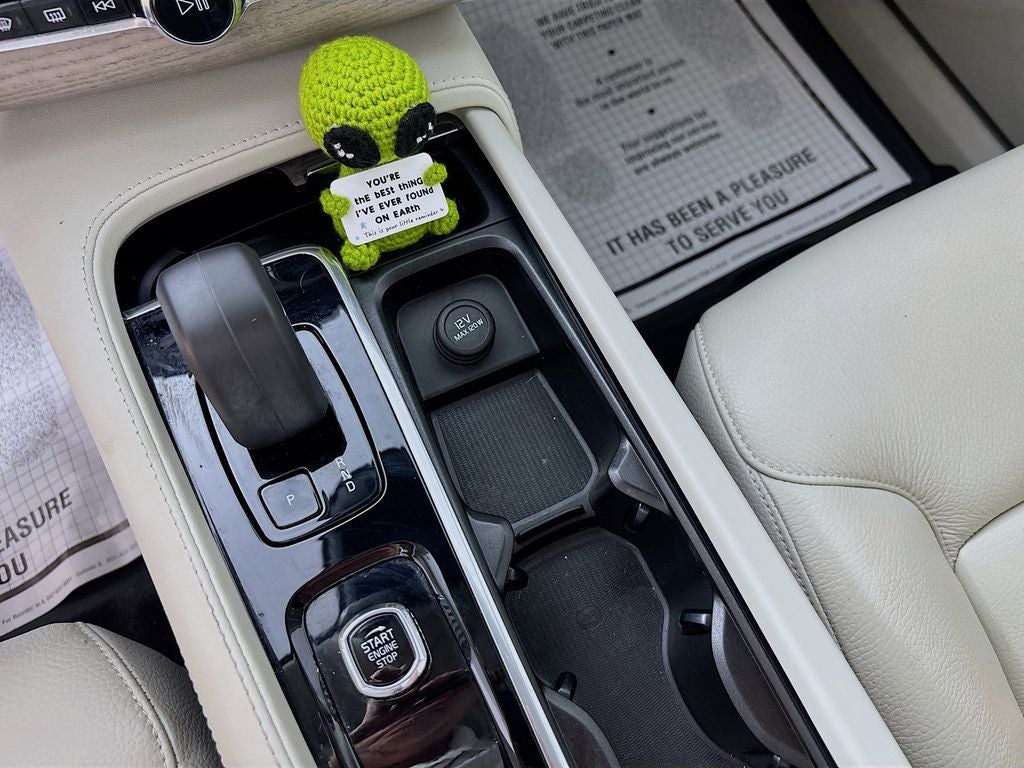 2024 Volvo XC90 B6 Plus Bright Theme