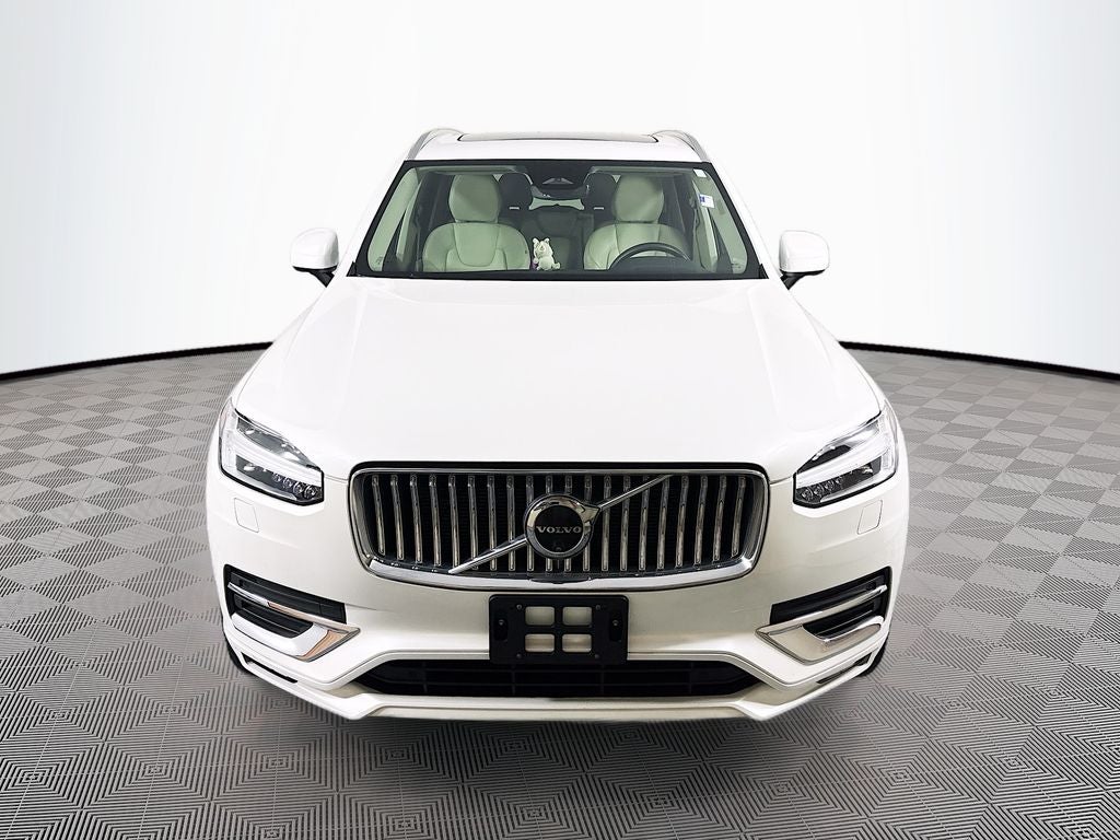 2024 Volvo XC90 B6 Plus Bright Theme