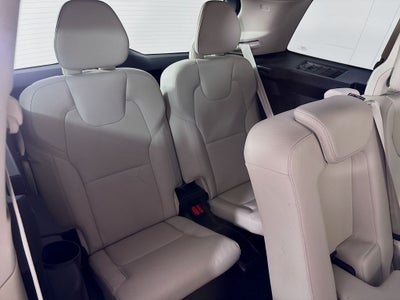 2024 Volvo XC90 B6 Plus Bright Theme