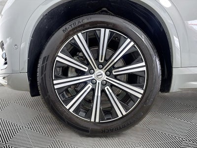 2024 Volvo XC90 B6 Plus Bright Theme